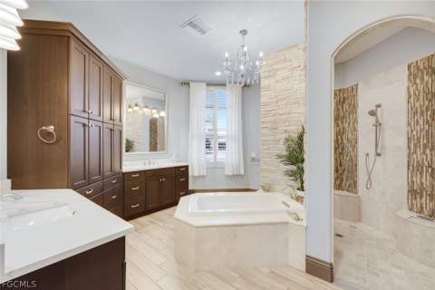 5703 Yardarm Ct, Cape Coral FL - photo 23 of 50
