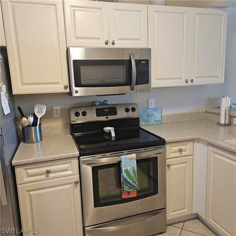 915 New Waterford Dr H202, Naples FL - photo 17 of 25
