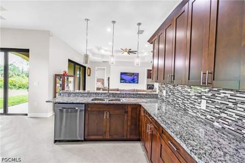 1105 James Ave, Lehigh Acres FL - photo 19 of 50