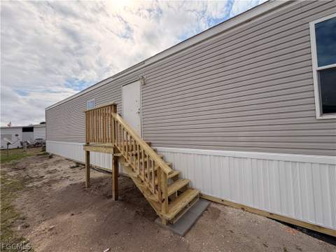 827 Peaceful Dr, North Fort Myers FL - photo 7 of 12