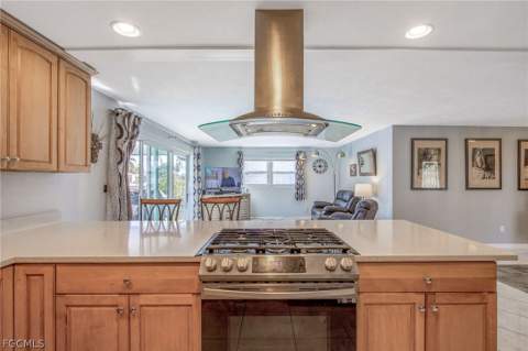 13470 Caribbean Blvd, Fort Myers FL - photo 12 of 34