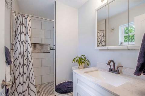 13470 Caribbean Blvd, Fort Myers FL - photo 16 of 34