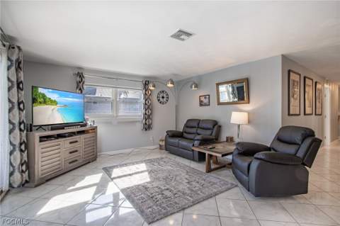 13470 Caribbean Blvd, Fort Myers FL - photo 9 of 34