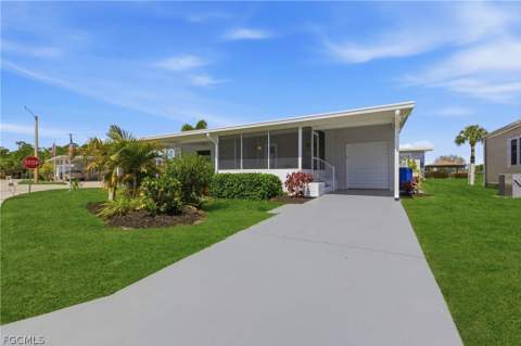 312 Nicklaus Blvd, North Fort Myers FL - photo 6 of 22