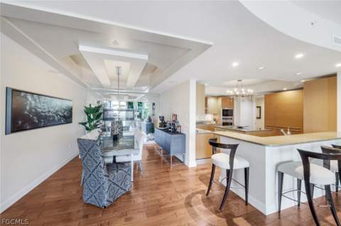 13675 Vanderbilt Dr 406, Naples FL - photo 11 of 43
