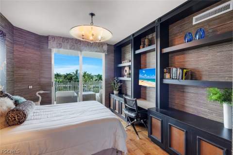 13675 Vanderbilt Dr 406, Naples FL - photo 24 of 43