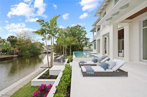 408 16th Ave S, Naples FL - photo 16 of 36