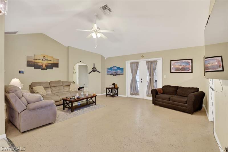 3 bedroom SingleFamilyResidence at 3513 14th St W, Lehigh Acres, Lehigh Acres — photo 5