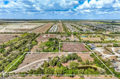 26118 Cutting Horse Ln, Bonita Springs FL - photo 17 of 21