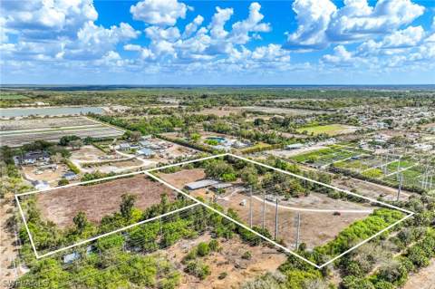 26118 Cutting Horse Ln, Bonita Springs FL - photo 20 of 21