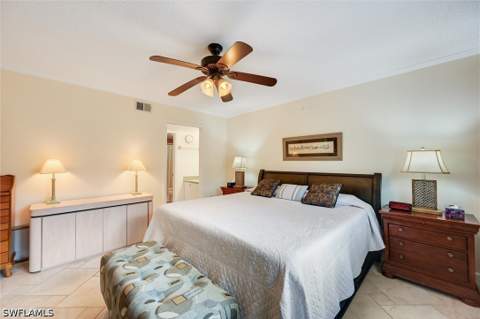 3032 Sandpiper Bay Cir G205, Naples FL - photo 21 of 39