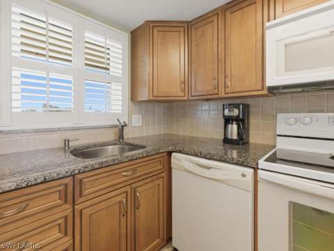 351 Charlemagne Blvd B208, Naples FL - photo 12 of 28