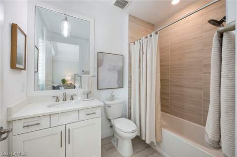 16351 Viansa Way 202, Naples FL - photo 19 of 35