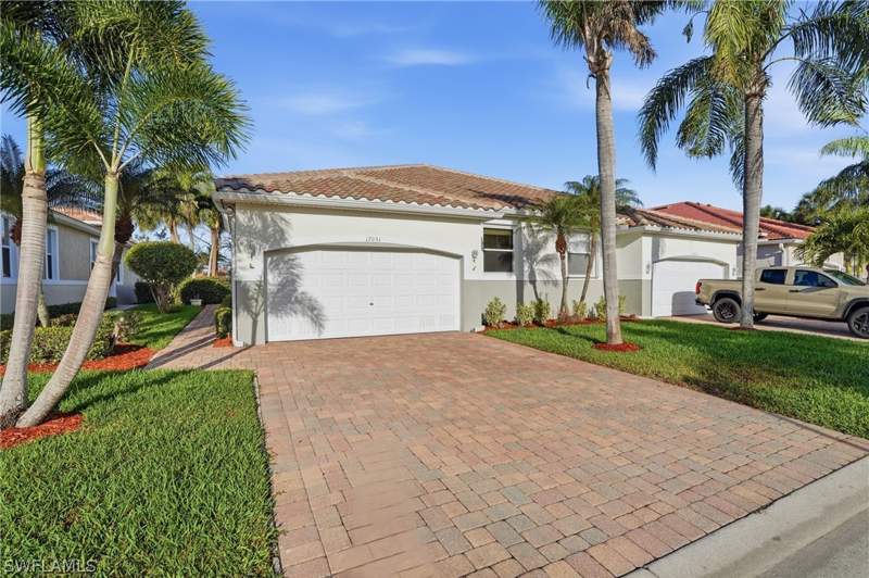 3 bedroom Attached at 17051 Colony Lakes Blvd, Colony Lakes, Fort Myers — photo 2