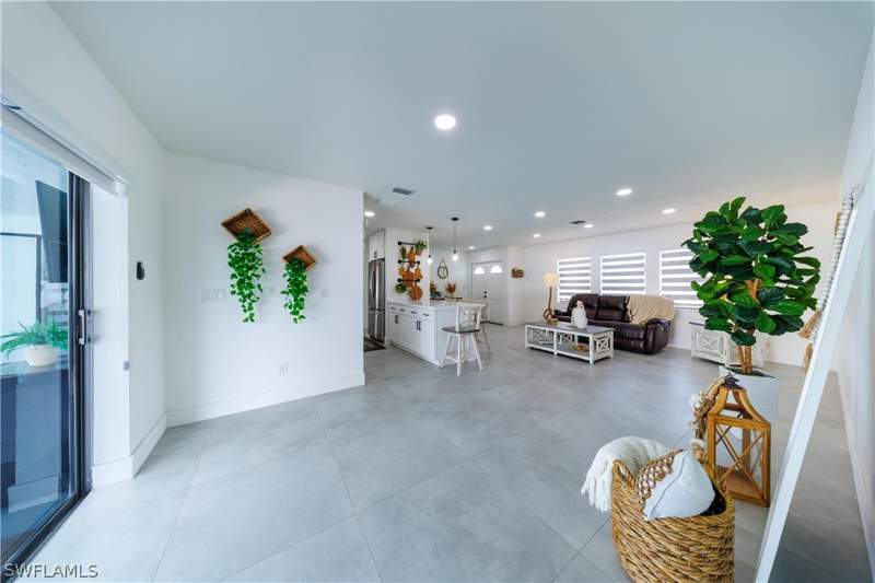 3 bedroom SingleFamilyResidence at 231 SE 45th Ter, Cape Coral, Cape Coral — photo 4