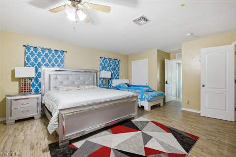 1112 SW 9th Ct, Cape Coral FL - photo 18 of 42