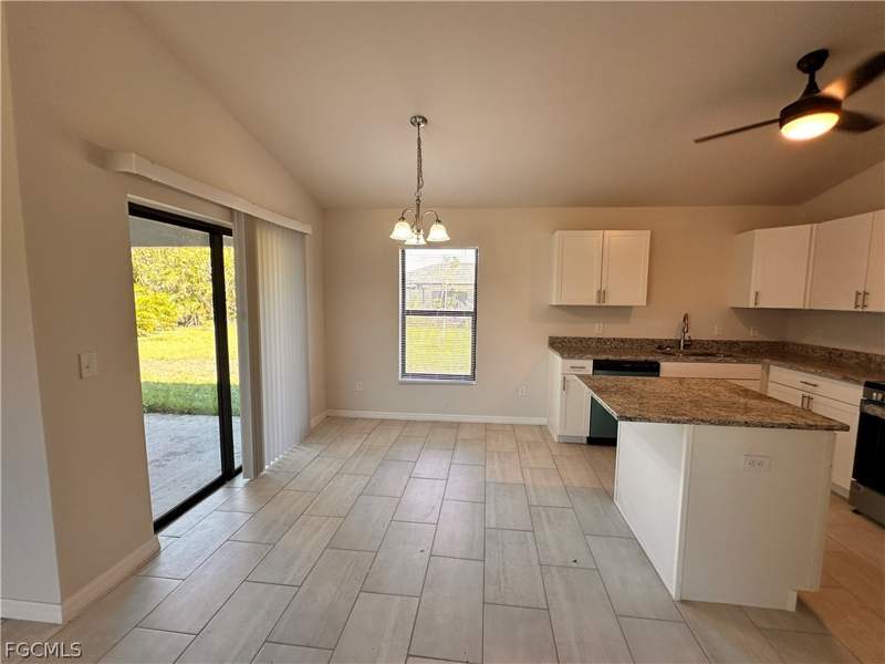 3 bedroom SingleFamilyResidence at 1313 NE 3rd Ter, Cape Coral, Cape Coral — photo 5
