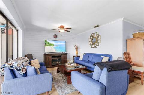 3935 Country Club Blvd 17, Cape Coral FL - photo 10 of 31