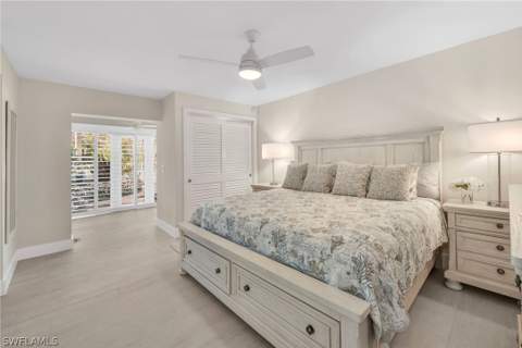 1950 Gulf Shore Blvd N 110, Naples FL - photo 13 of 19