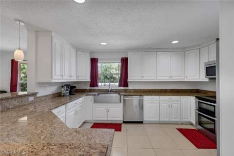 501 11th St NW, Naples FL - photo 6 of 17