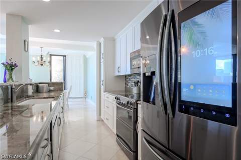 4001 Gulf Shore Blvd N Ph8, Naples FL - photo 17 of 49