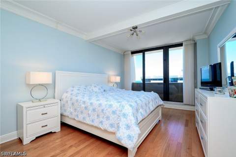 4001 Gulf Shore Blvd N Ph8, Naples FL - photo 23 of 49