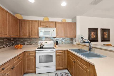 3957 Pomodoro Cir 201, Cape Coral FL - photo 20 of 85