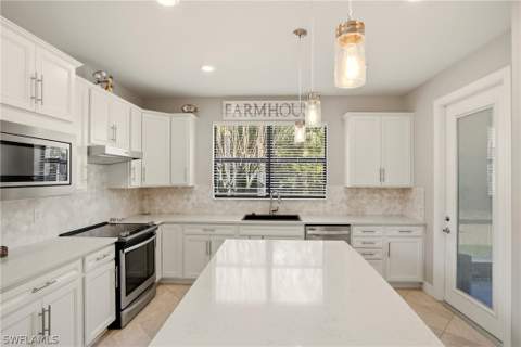 11216 Carlingford Rd, Fort Myers FL - photo 15 of 38