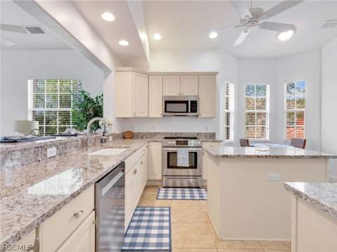6422 Legacy Cir 704, Naples FL - photo 14 of 49