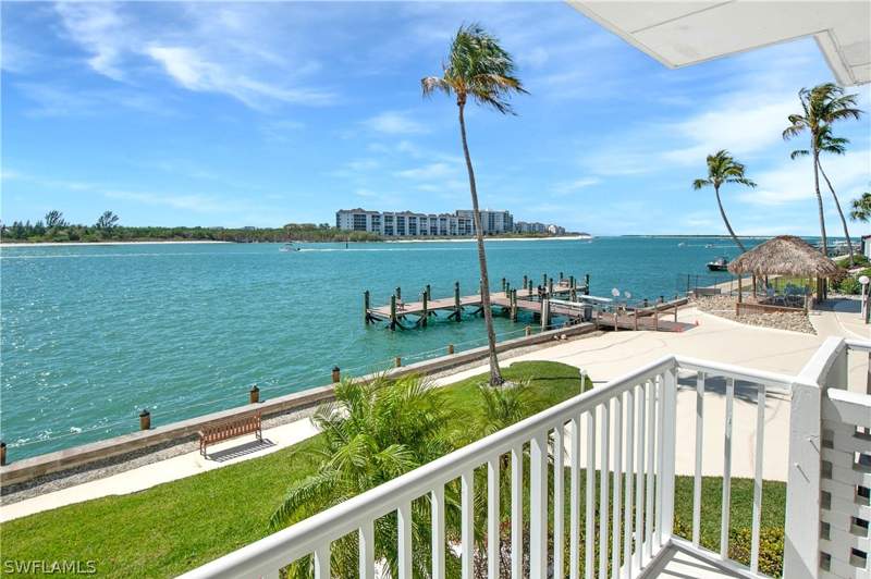 1 bedroom Condominium at 60 Pelican St W 206, Marco Towers, Naples — photo 5