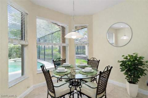 4832 Cerromar Dr, Naples FL - photo 12 of 35