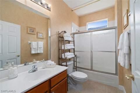 4832 Cerromar Dr, Naples FL - photo 20 of 35