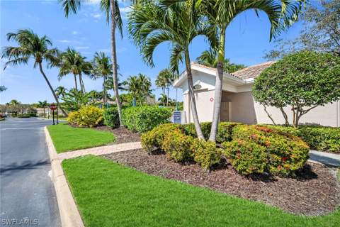3945 Deer Crossing Ct 202, Naples FL - photo 18 of 40
