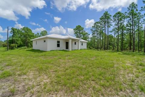 1124 E Rambler St, Lehigh Acres FL - photo 14 of 44