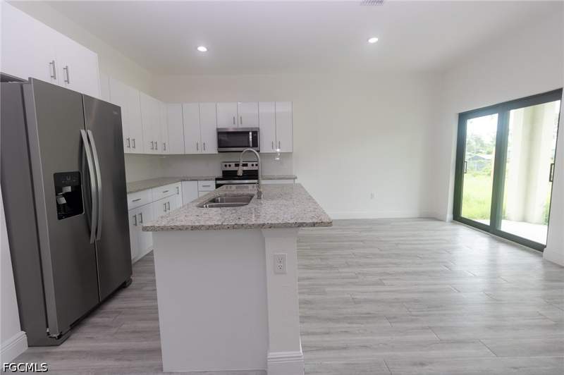 3 bedroom SingleFamilyResidence at 2009 Inglewood CIR, LABELLE, Labelle — photo 4