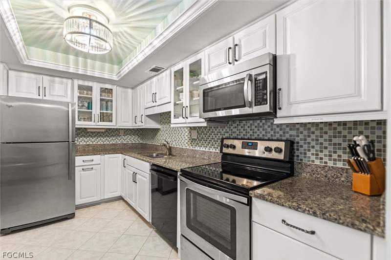2 bedroom Condominium at 7146 Estero Blvd 415, Creciente, Fort Myers Beach — photo 3