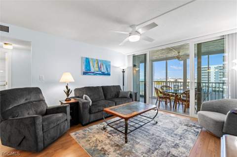 7146 Estero Blvd 415, Fort Myers Beach FL - photo 7 of 23