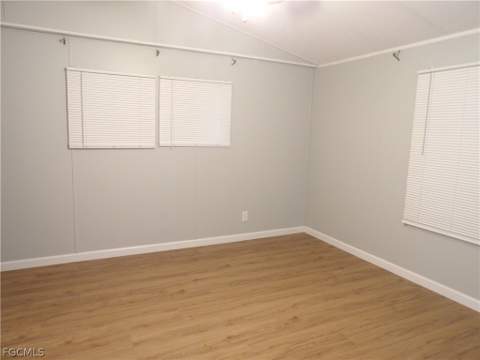 113 Lantern Ln, North Fort Myers FL - photo 10 of 21