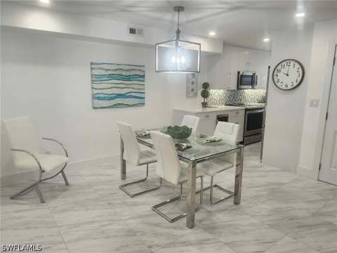 3000 Gulf Shore Blvd N 113, Naples FL - photo 18 of 40