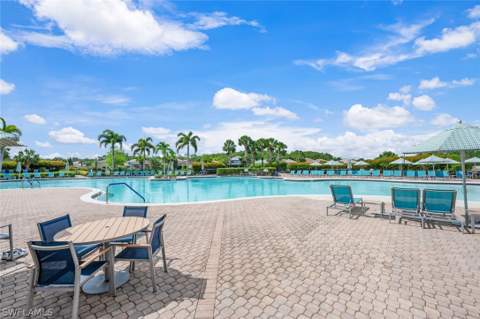 16571 Goldenrod Ln 202, Alva FL - photo 18 of 32