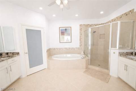 16571 Goldenrod Ln 202, Alva FL - photo 9 of 32