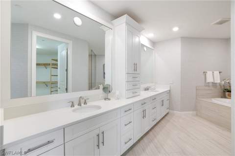 16371 Viansa Way 202, Naples FL - photo 11 of 24