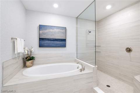 16371 Viansa Way 202, Naples FL - photo 12 of 24