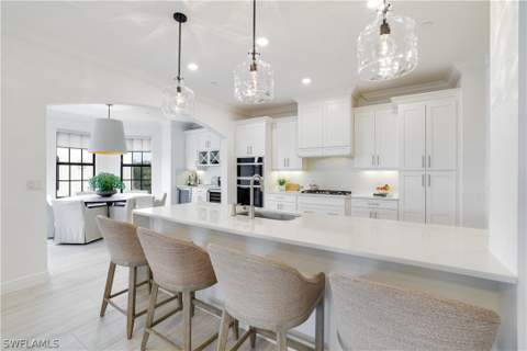 16371 Viansa Way 202, Naples FL - photo 6 of 24