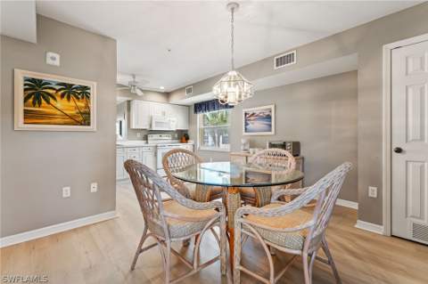 4481 Bay Beach Ln 224, Fort Myers Beach FL - photo 9 of 40