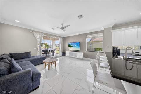 9730 Springlake Cir, Estero FL - photo 10 of 44