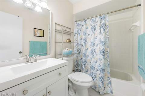 10548 Quincy Ct, Lehigh Acres FL - photo 23 of 32