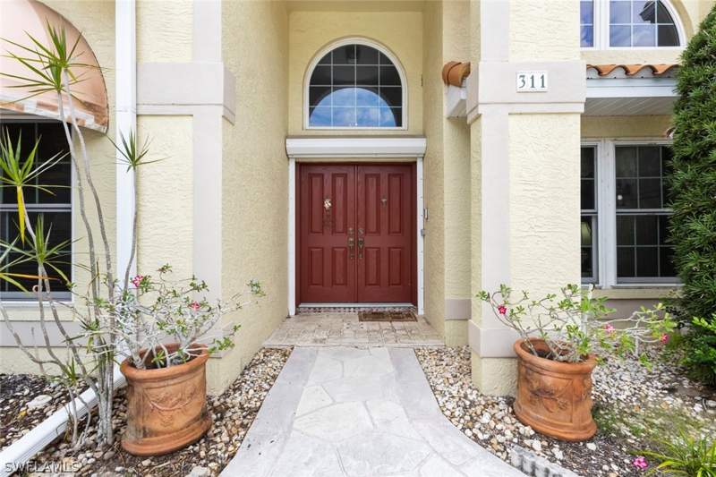 3 bedroom SingleFamilyResidence at 311 Henley Dr, Berkshire Lakes, Naples — photo 4