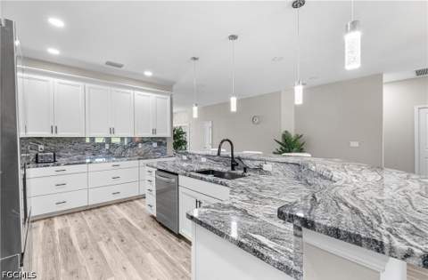 2016 Oxford Ridge Cir, Lehigh Acres FL - photo 8 of 41