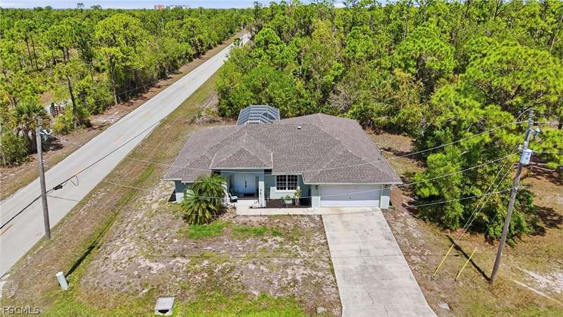 3 bedroom SingleFamilyResidence at 3941 NW 42nd Ln, Cape Coral, Cape Coral — photo 2